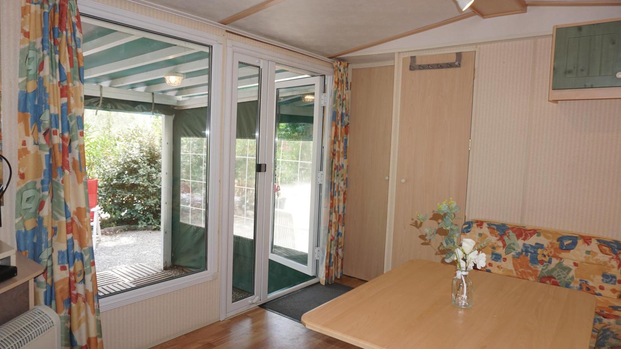 Chalets Met Buitenkeuken Op Camping Lei Suves - Joycasa Рокбрюн-сюр-Аржан Стая снимка
